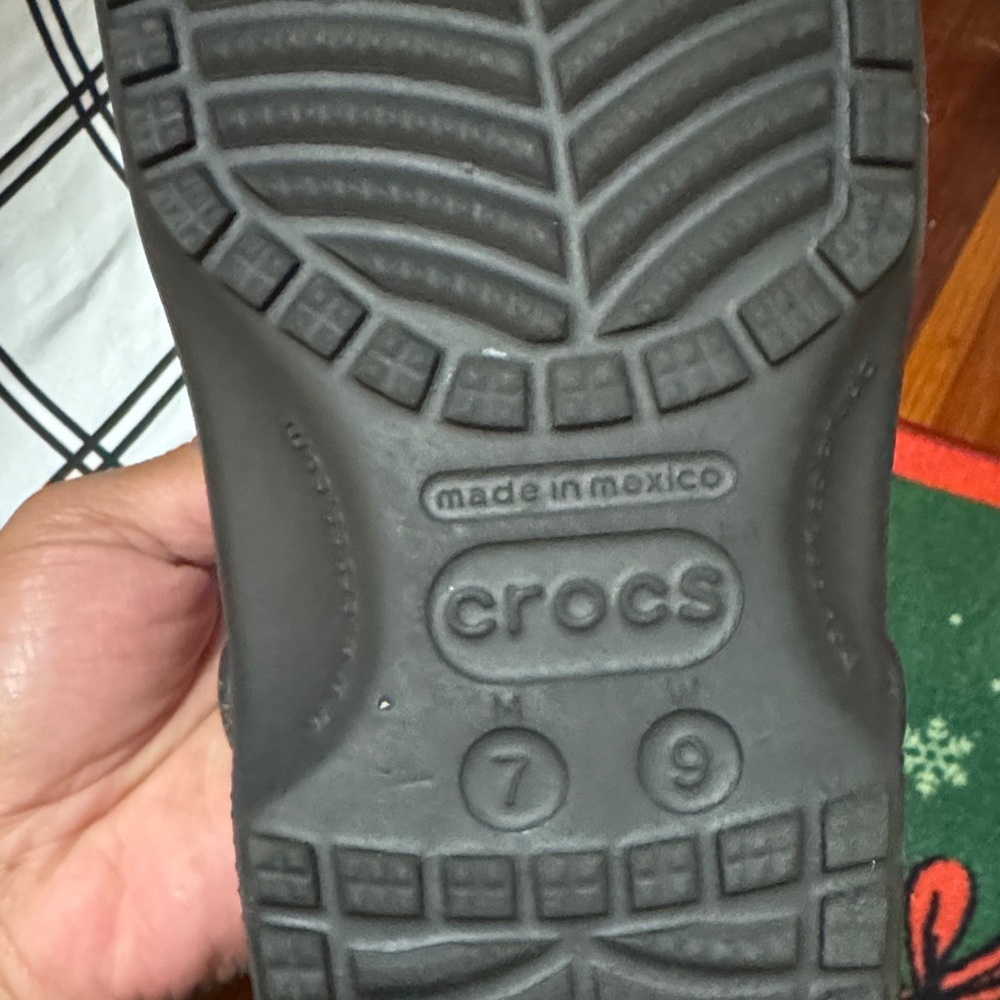 Custom Messi crocs - Picture 3 of 5